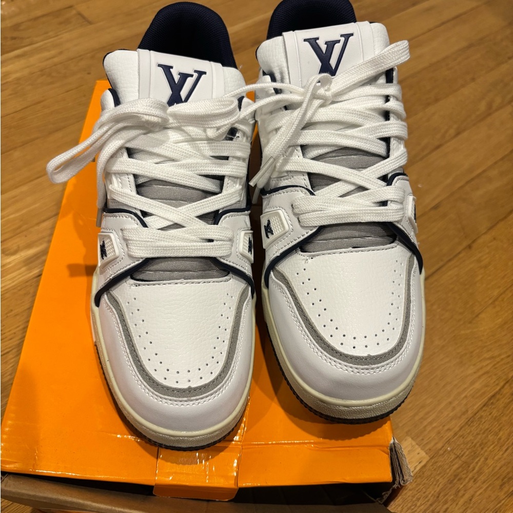 Men's White and Navy Sneakers lv